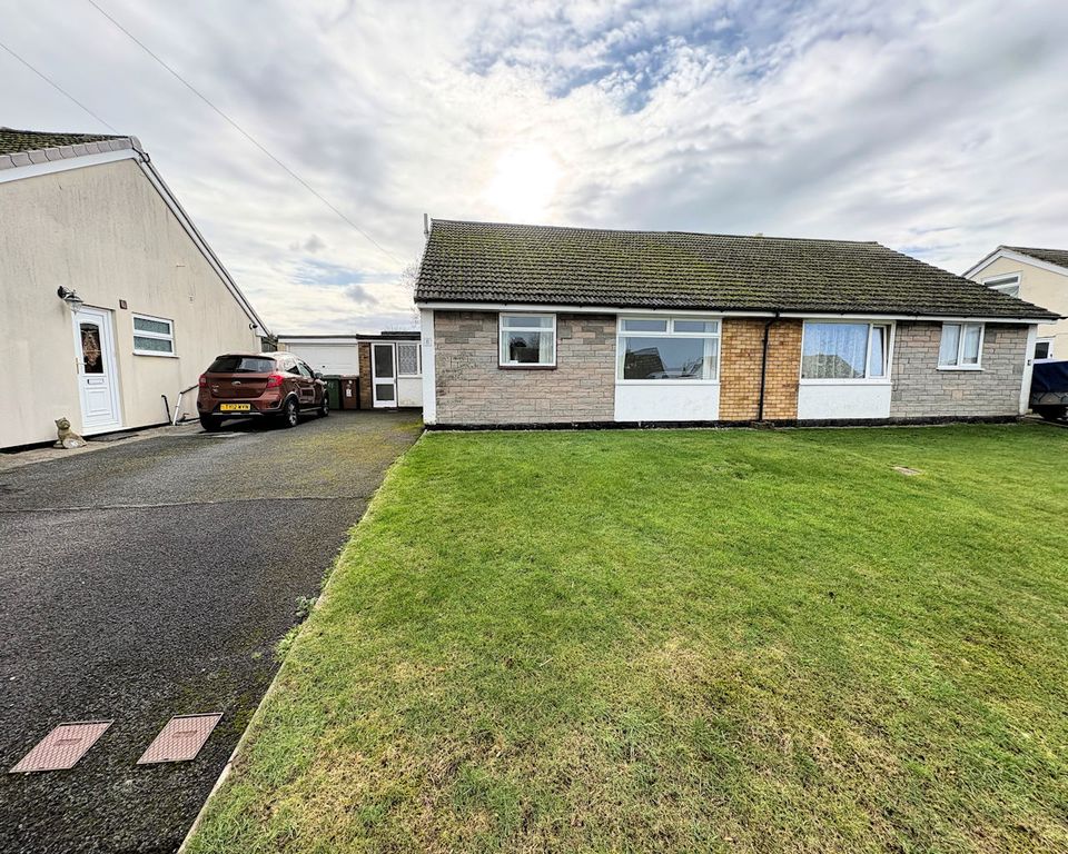 Property photo 3 of 32