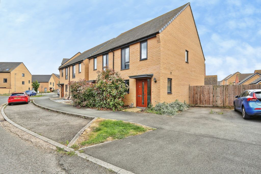Property photo 1 of 19 Bcb2Cb82-21