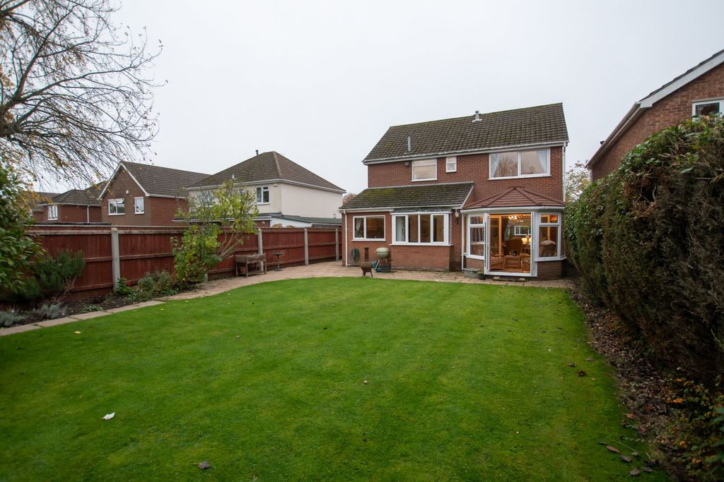 Additional image 28 of 4 bed detached house for saleWoodrow Park, Grimsby DN33
