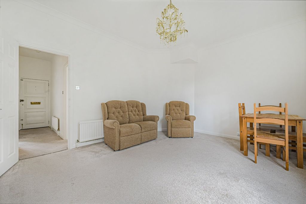 Property photo 2 of 7 Picture No. 03