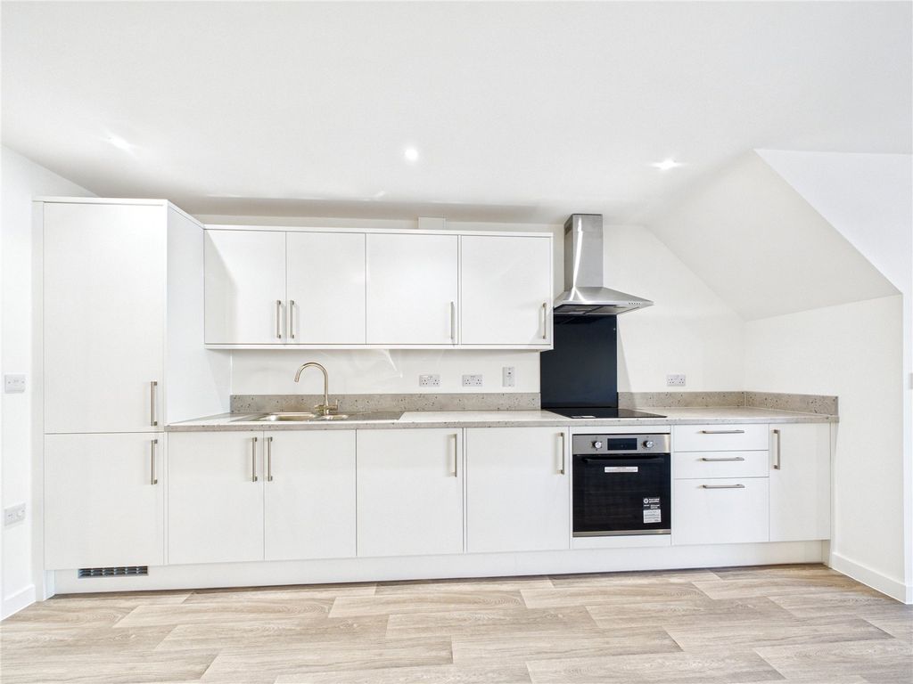 Property photo 3 of 9 Picture No. 04