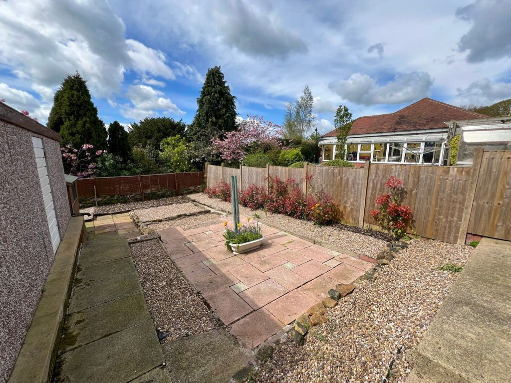 Property photo 3 of 6