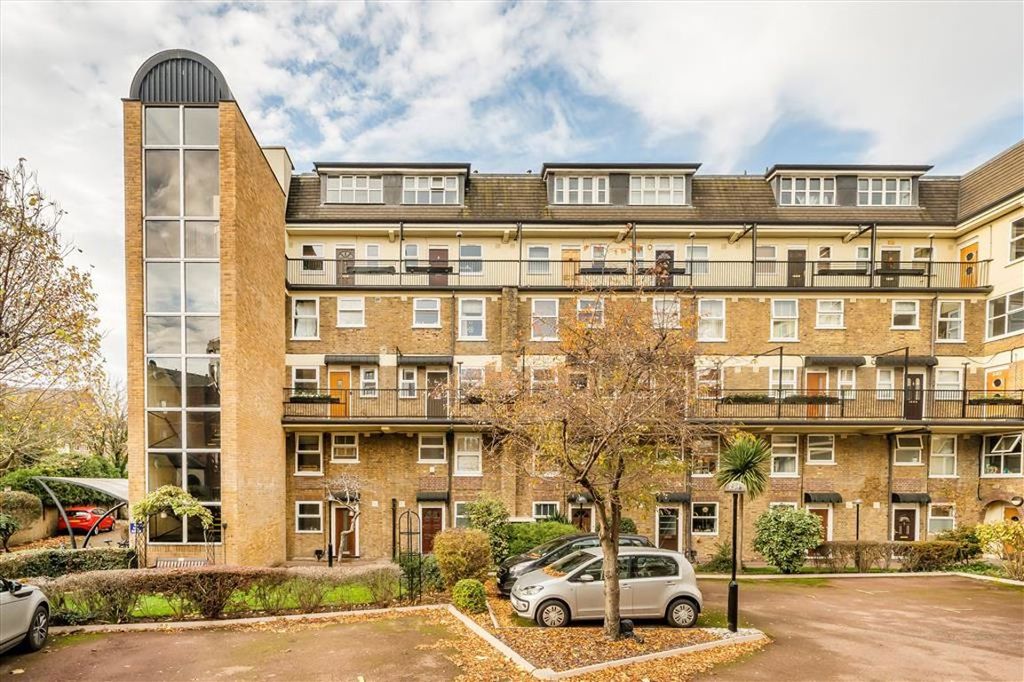 Property photo 1 of 6