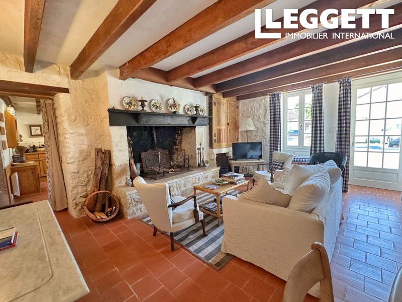 Property photo 2 of 10