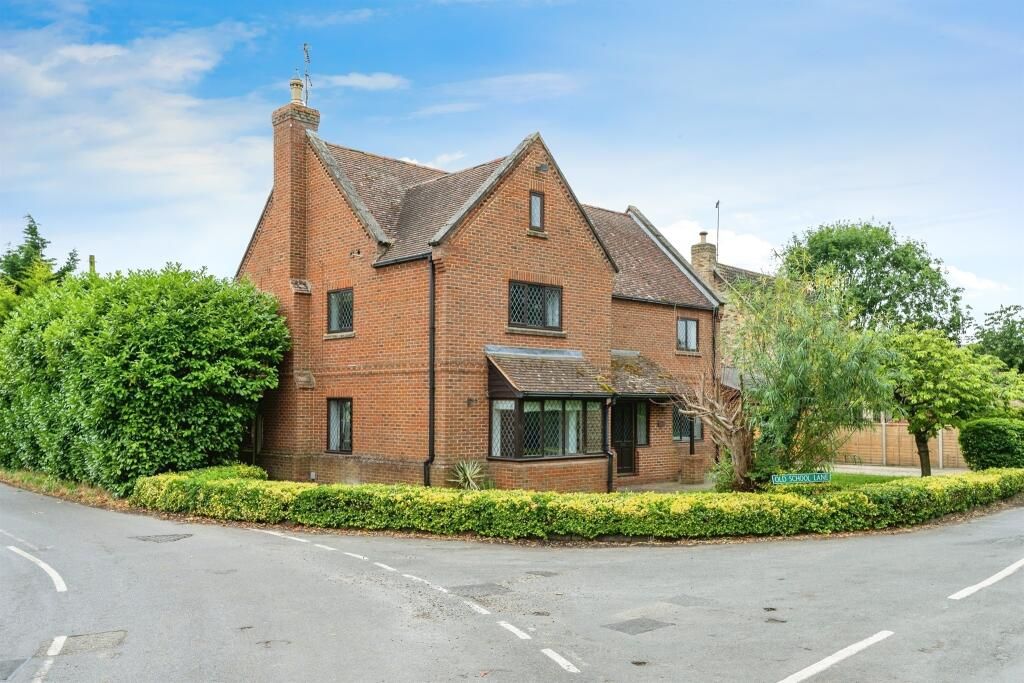 Property photo 1 of 20