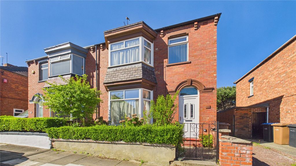 Property photo 1 of 11 Picture No. 21