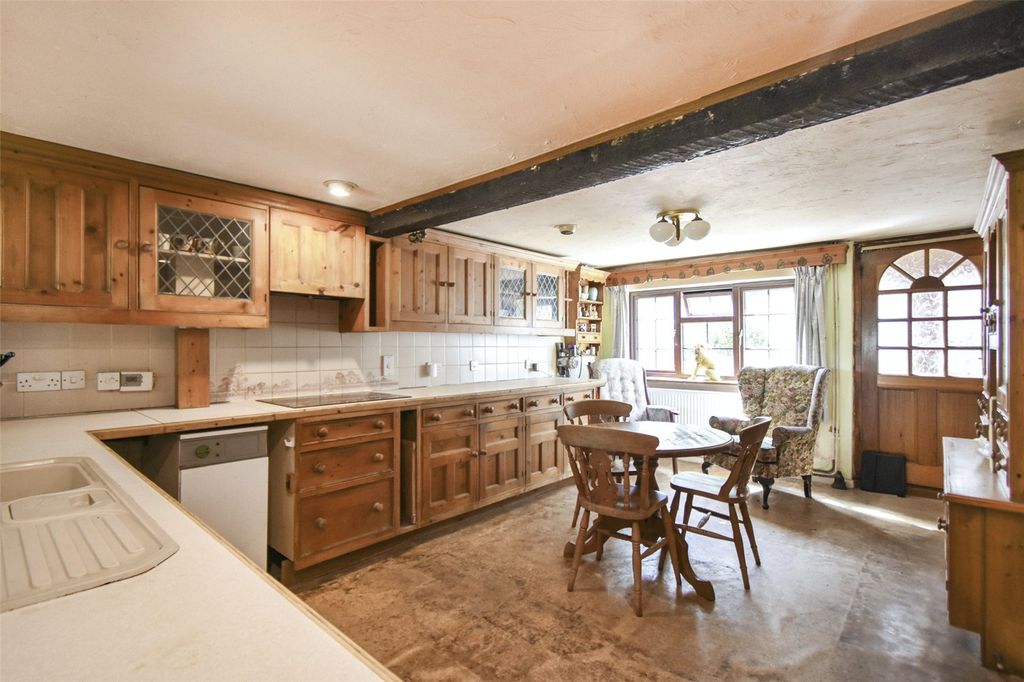 Property photo 3 of 20 Picture No. 10