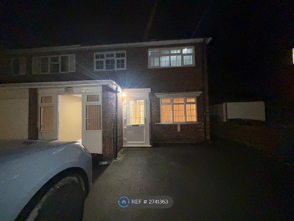 Property photo 1 of 17 Front Of The House