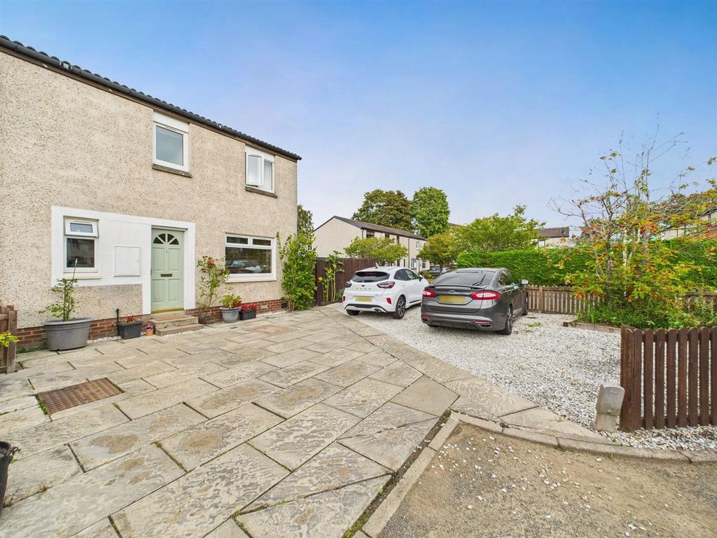 Property photo 1 of 20 Cam01486G0-Pr0848-Still012.Jpg