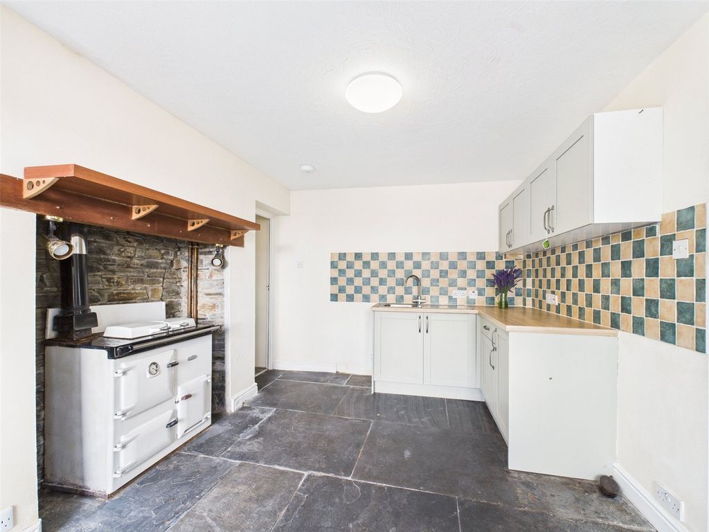 Property photo 2 of 12 Picture No. 05