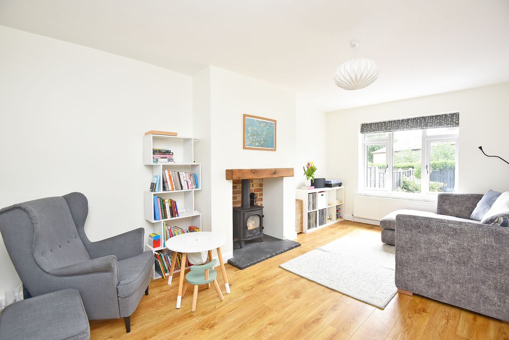 Property photo 3 of 11