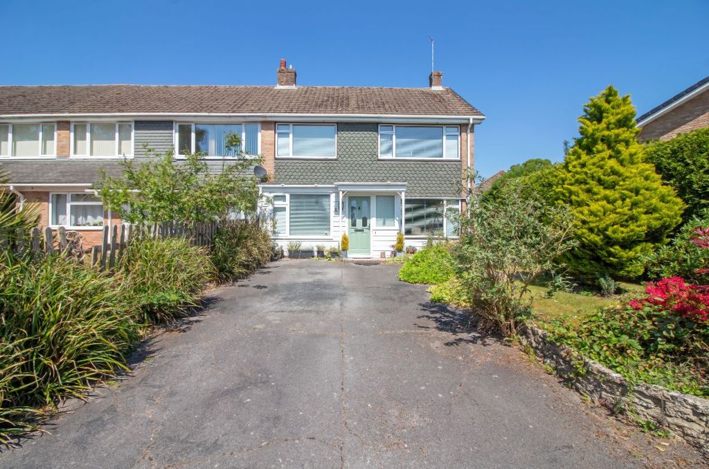 Property photo 1 of 23