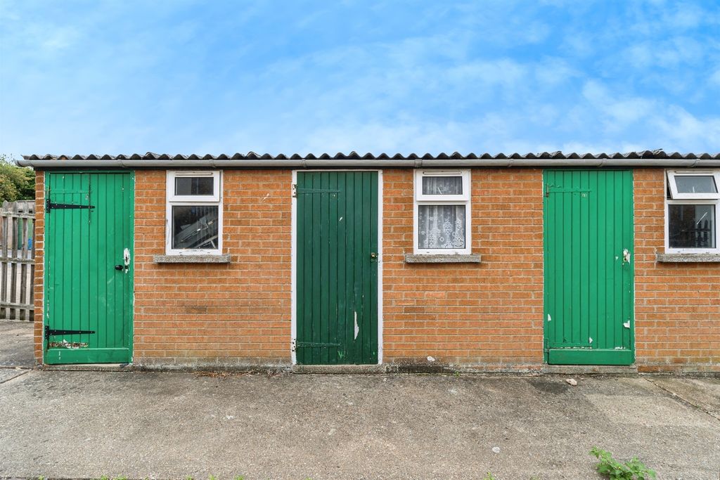 Additional image 13 of 2 bed flat for saleAbbots Way, Ely CB6