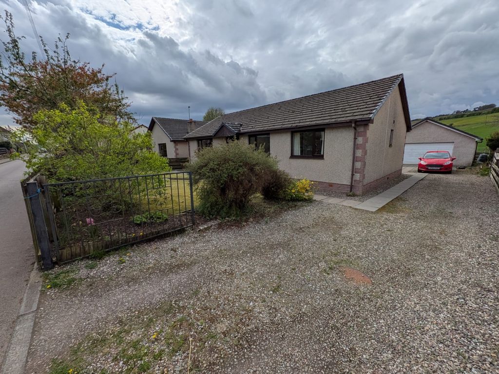 Property photo 1 of 20