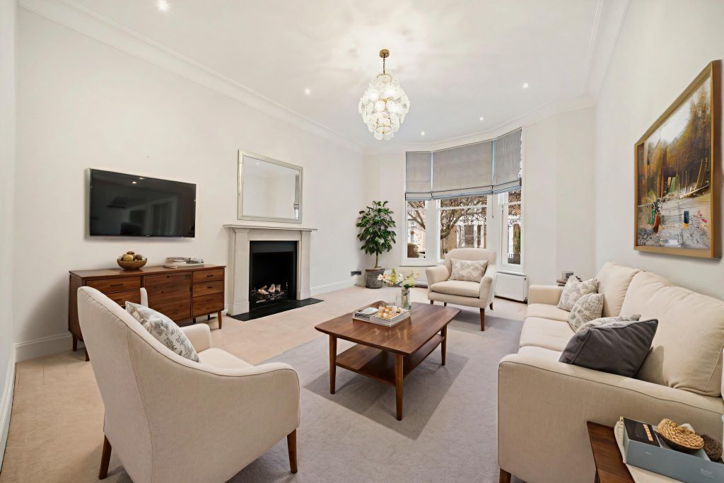 Property photo 1 of 19