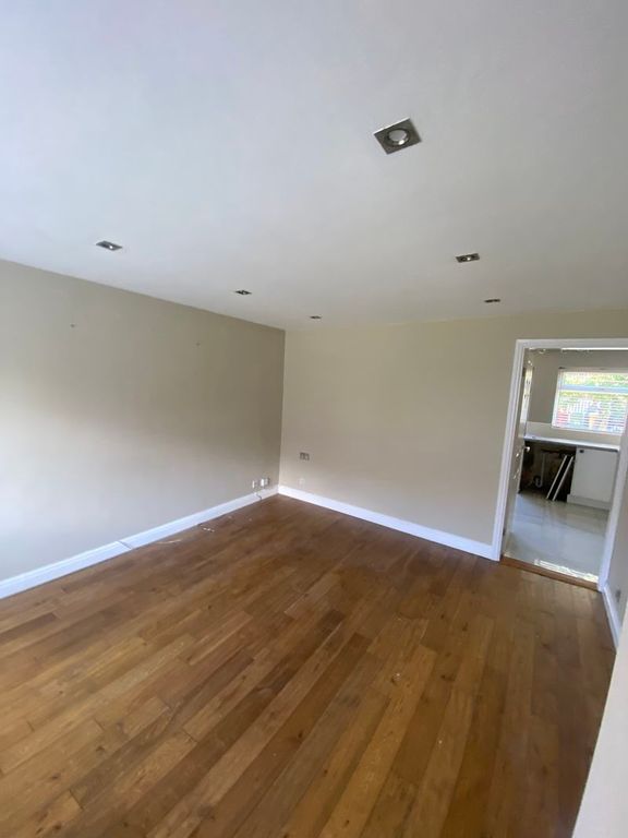 Property photo 3 of 15 Photo 18