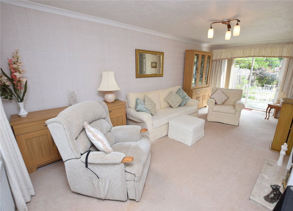 Property photo 3 of 17 Picture No. 06