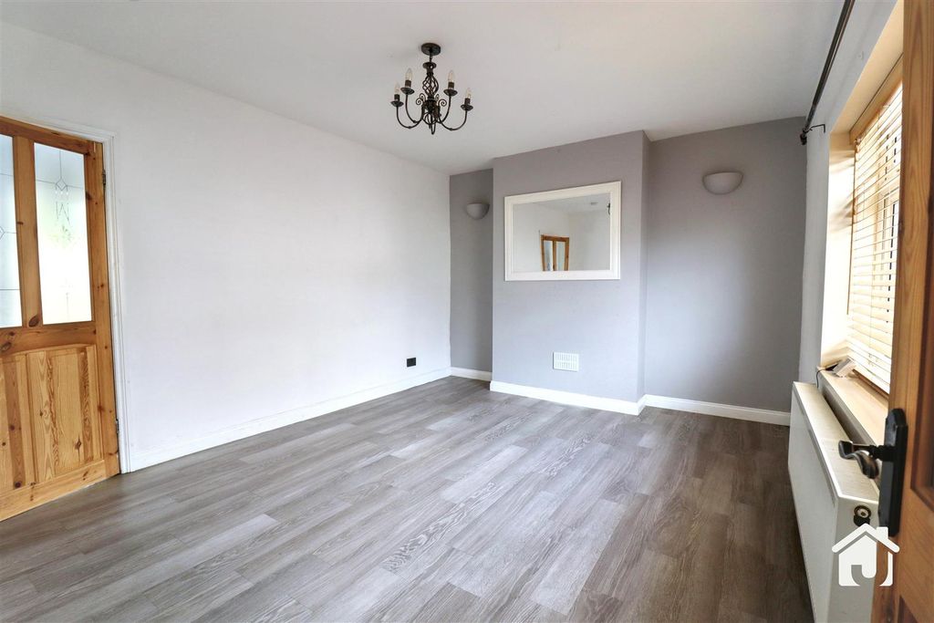 Property photo 3 of 22 Img_2466.Jpg