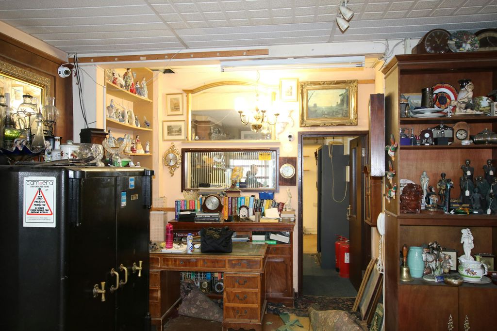 Property photo 3 of 6 Img_0841.Jpg