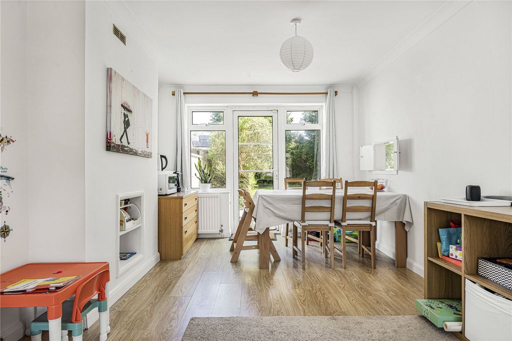 Property photo 3 of 14 Reception Room