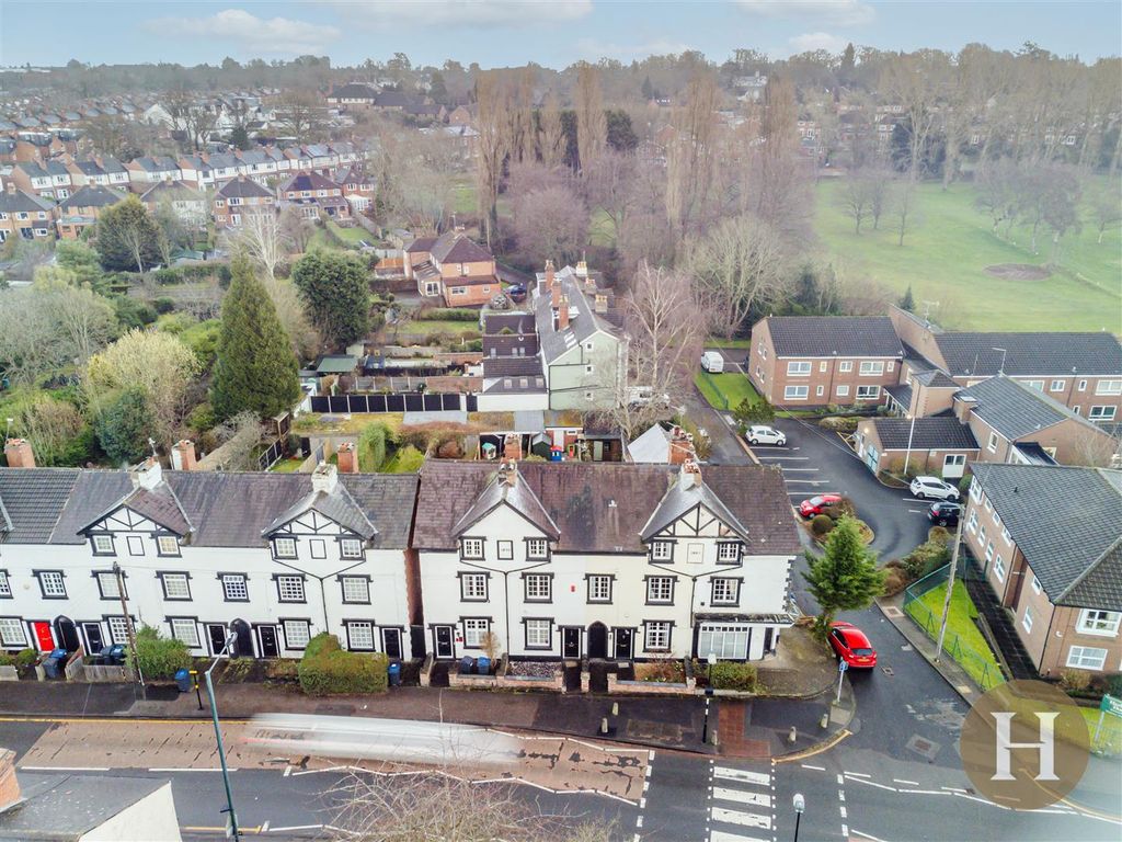 Property photo 3 of 32 Hadleigh Estate Agents-45.Jpg