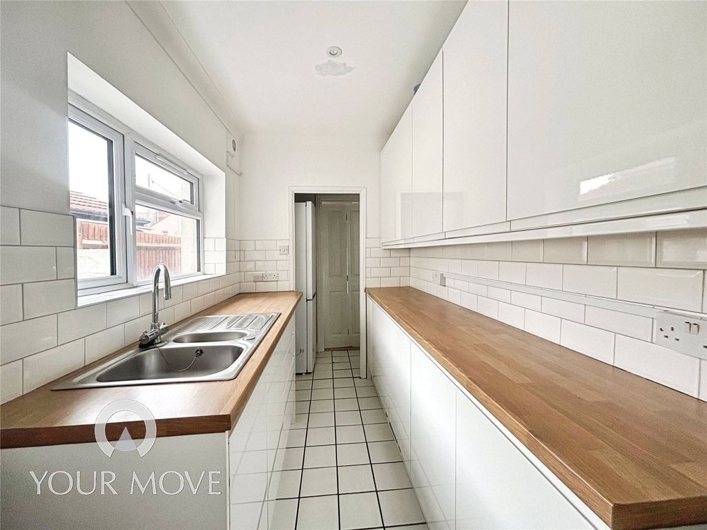 Property photo 2 of 10 Picture No. 02