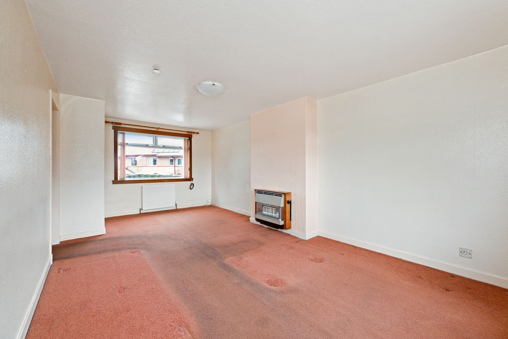 Property photo 2 of 18 Property Image 2