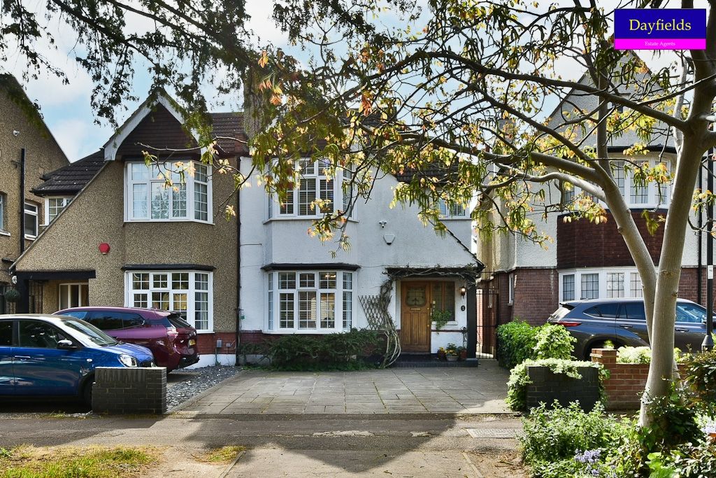 Property photo 1 of 17