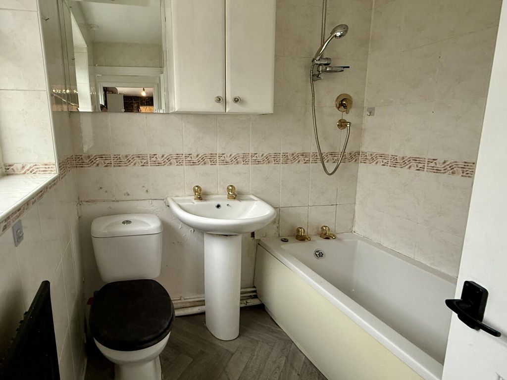 Additional image 9 of 2 bed terraced house to rentBond Street, Stoke-On-Trent ST6