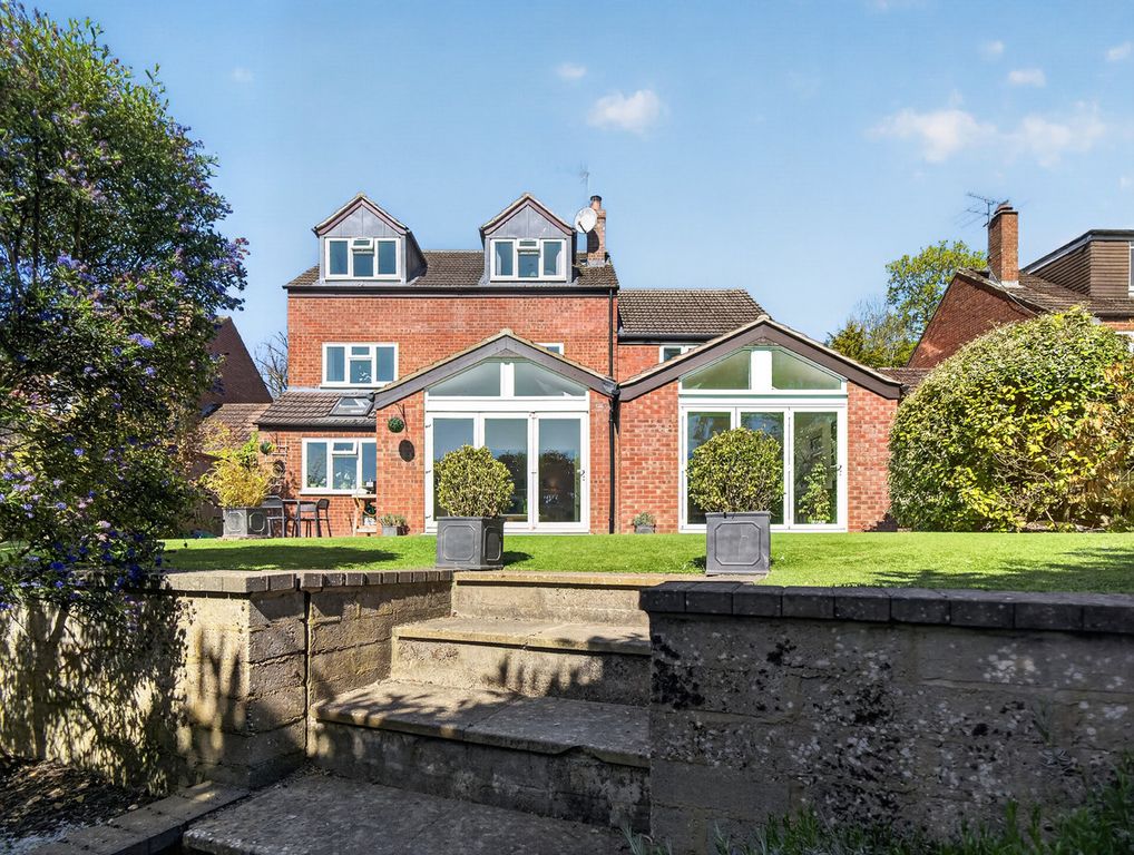 Property photo 1 of 35