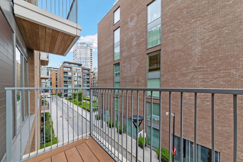 Property photo 3 of 7