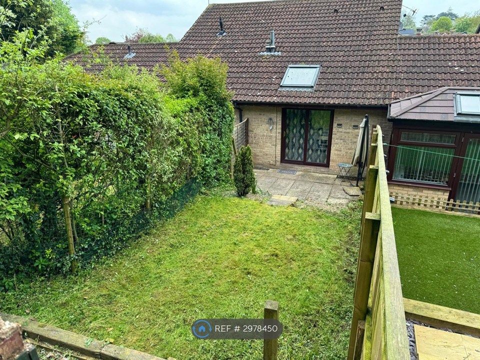 Property photo 2 of 22
