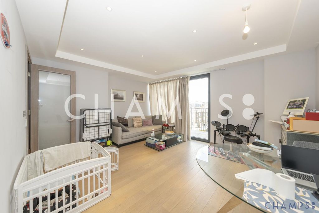 Property photo 3 of 16 Gallery