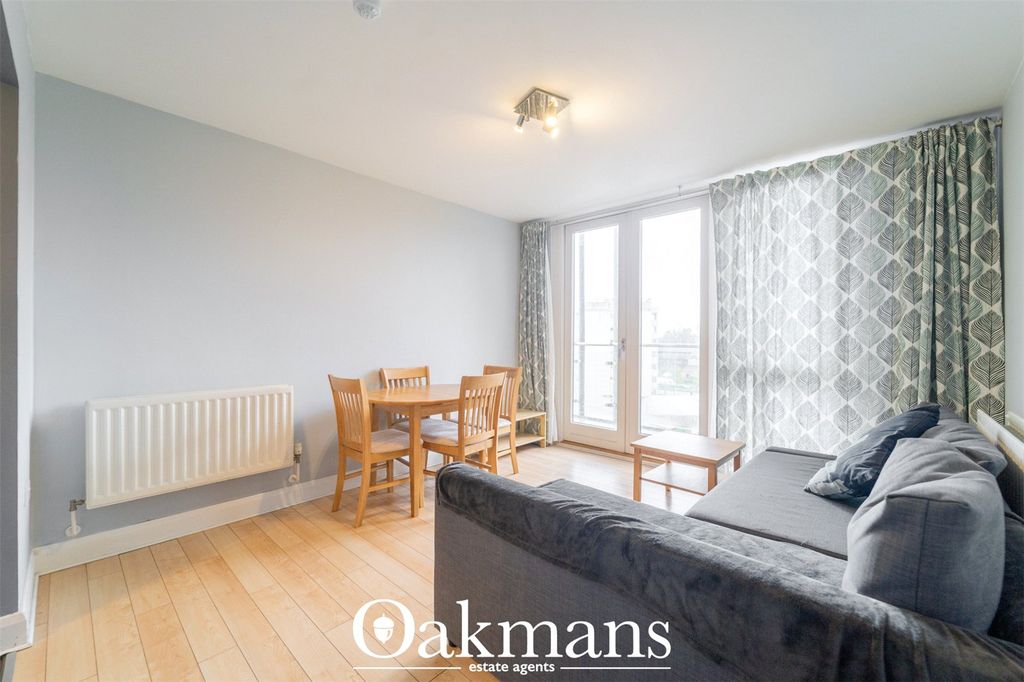 Property photo 3 of 17 Picture No. 09