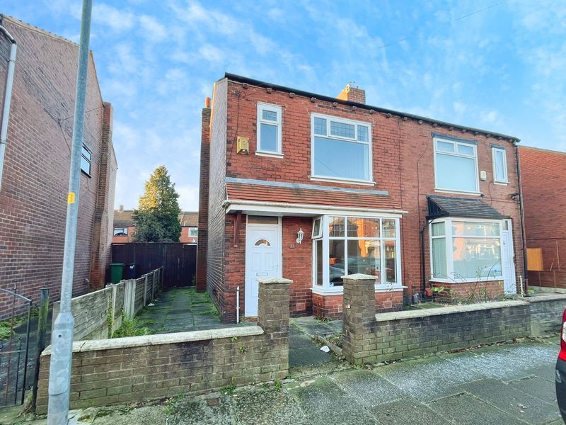 Property photo 1 of 10 External