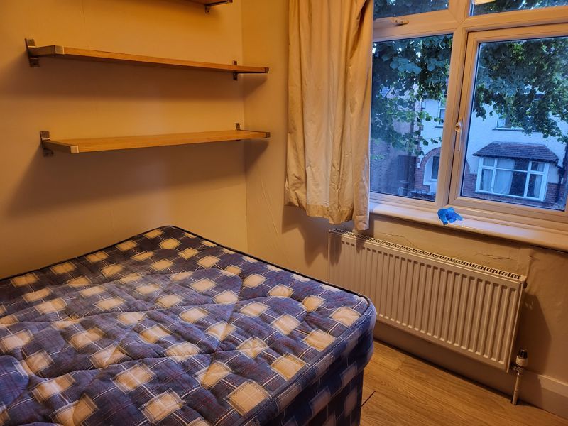 Property photo 3 of 12 Photo 1