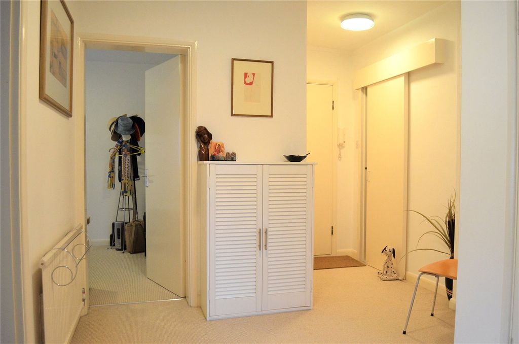 Property photo 2 of 10 Picture No. 01