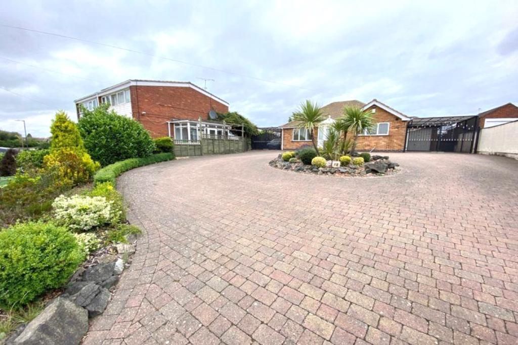 Property photo 3 of 10 51658_Nun210491_L_Img_03_0000.Jpeg