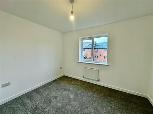 Property photo 2 of 17 5227.Jpg