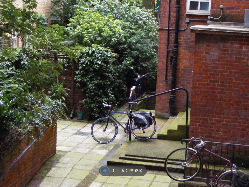 Property photo 3 of 18
