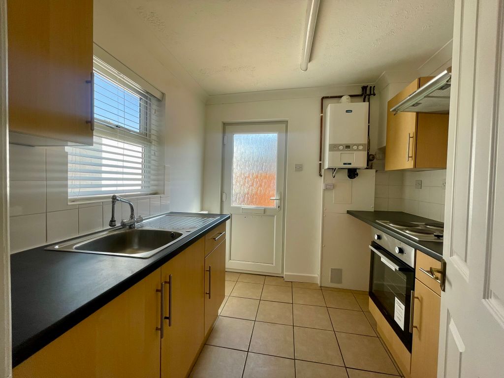 Property photo 3 of 12 Img_3837