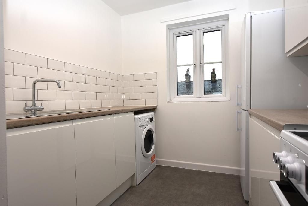 Property photo 3 of 11 Photo 3