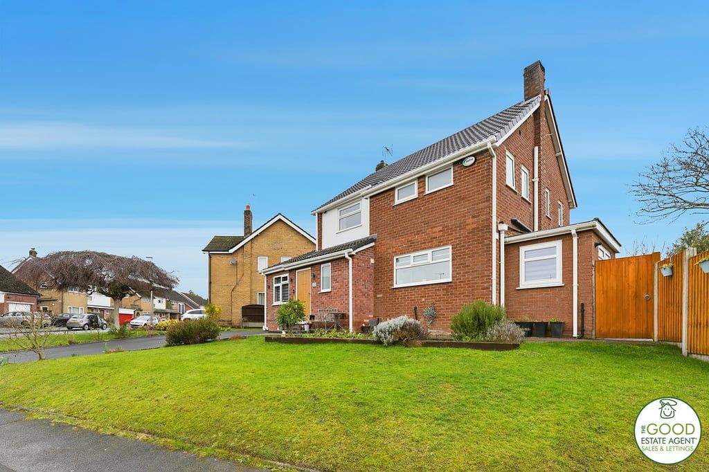 Property photo 3 of 38