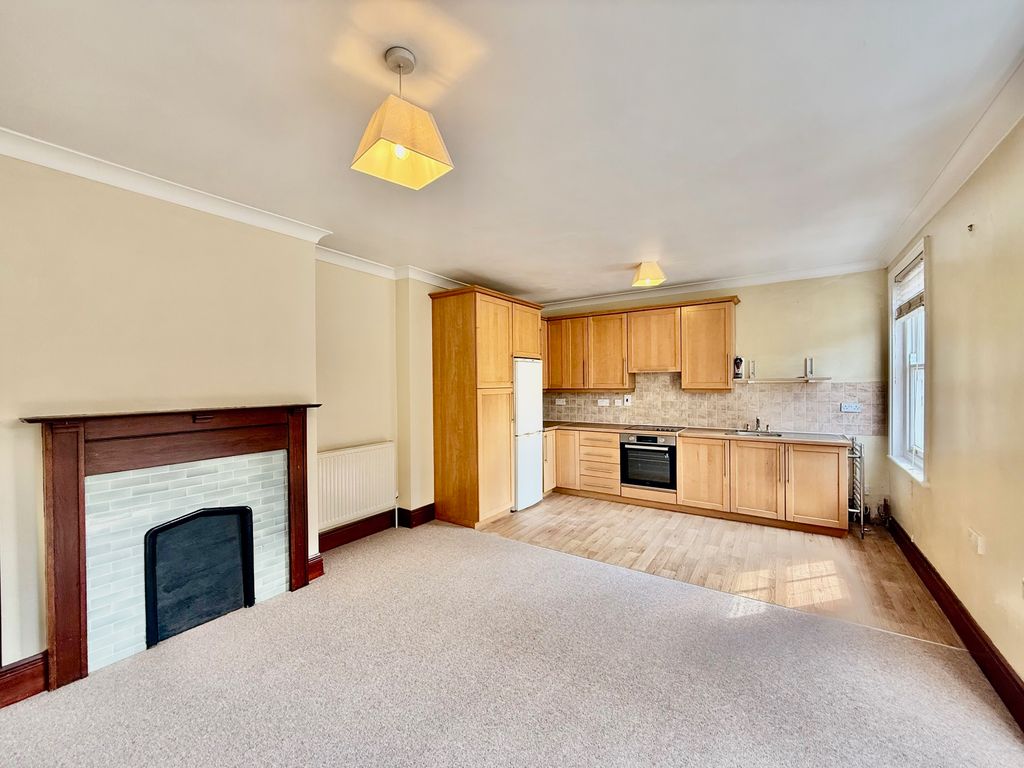 Property photo 3 of 13 Image