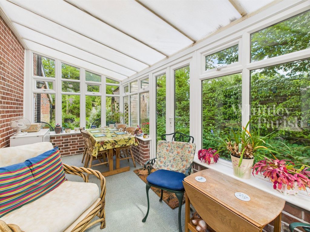 Property photo 3 of 25