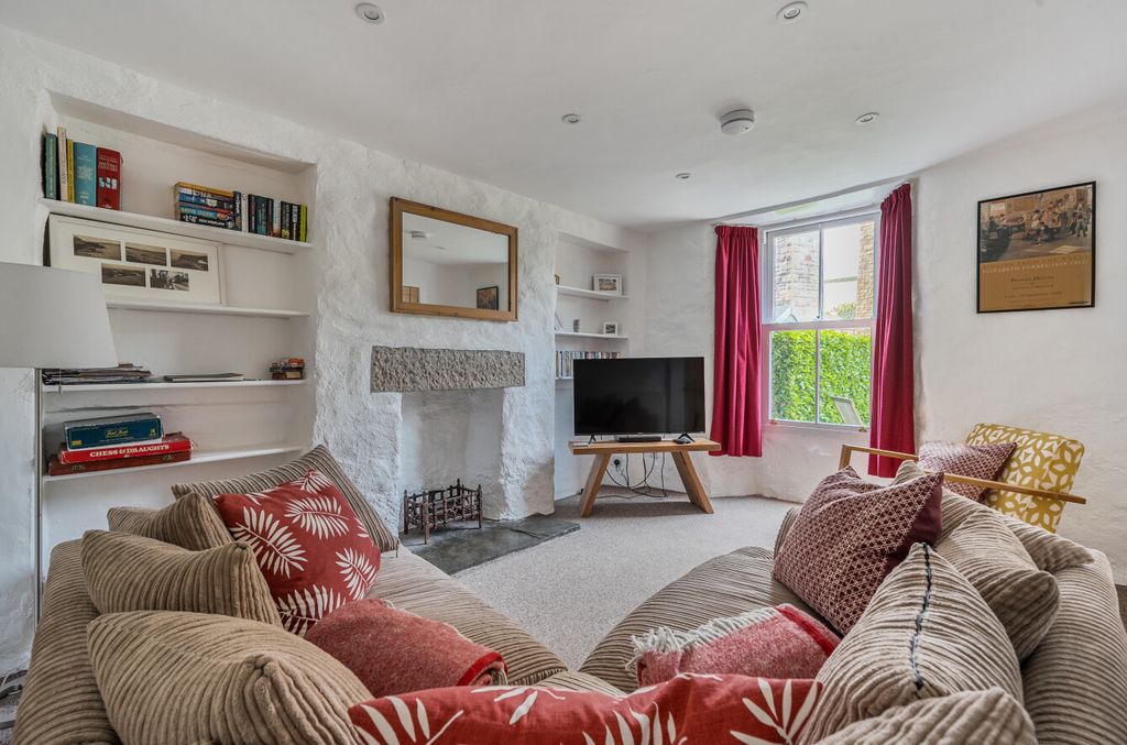 Property photo 3 of 21 1336308-12-68A069...