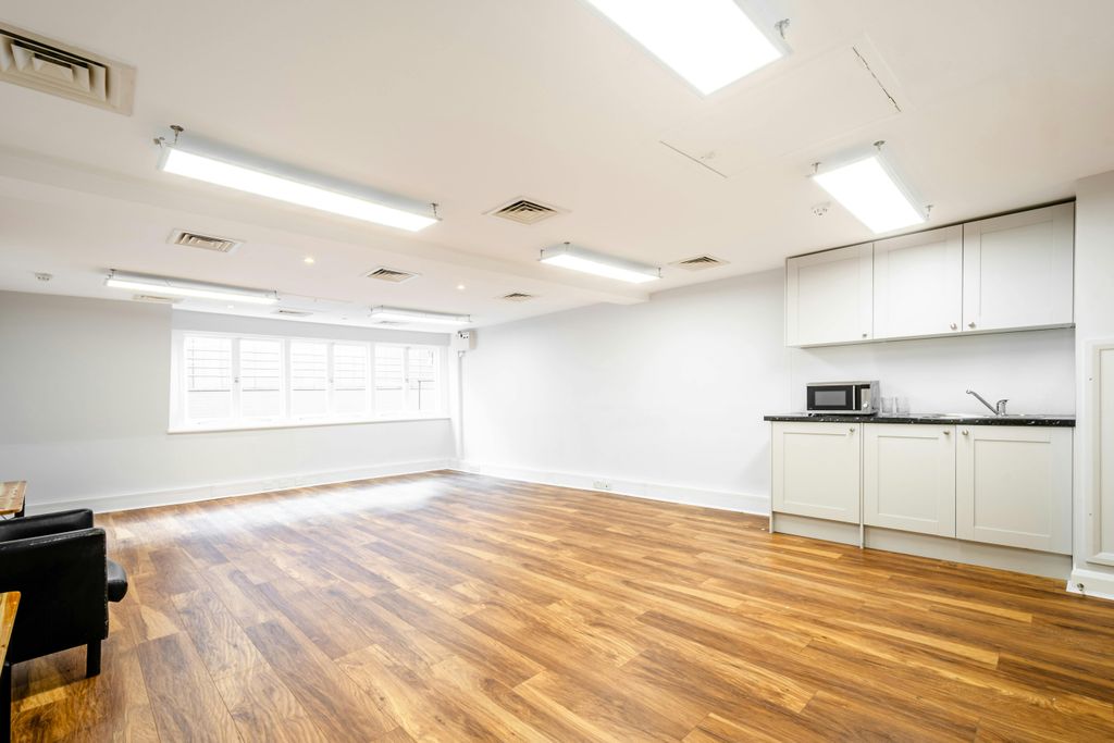 Property photo 1 of 15 Widegate St 2223 3F  Low Res 2.Jpg