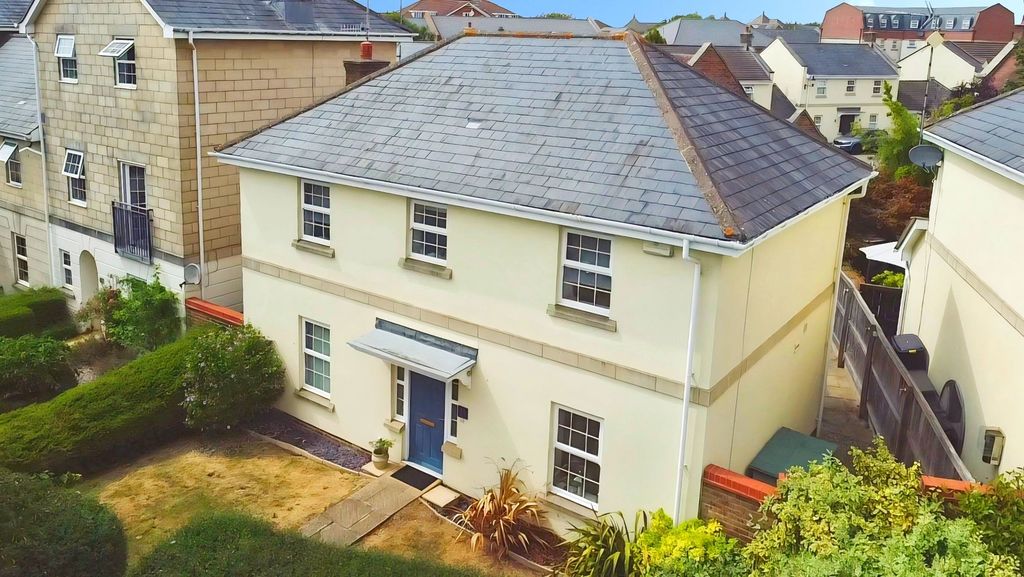 Property photo 1 of 14