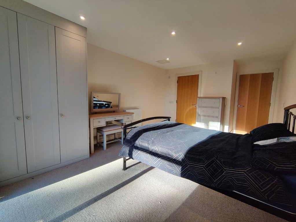 Property photo 3 of 9 Picture No. 06