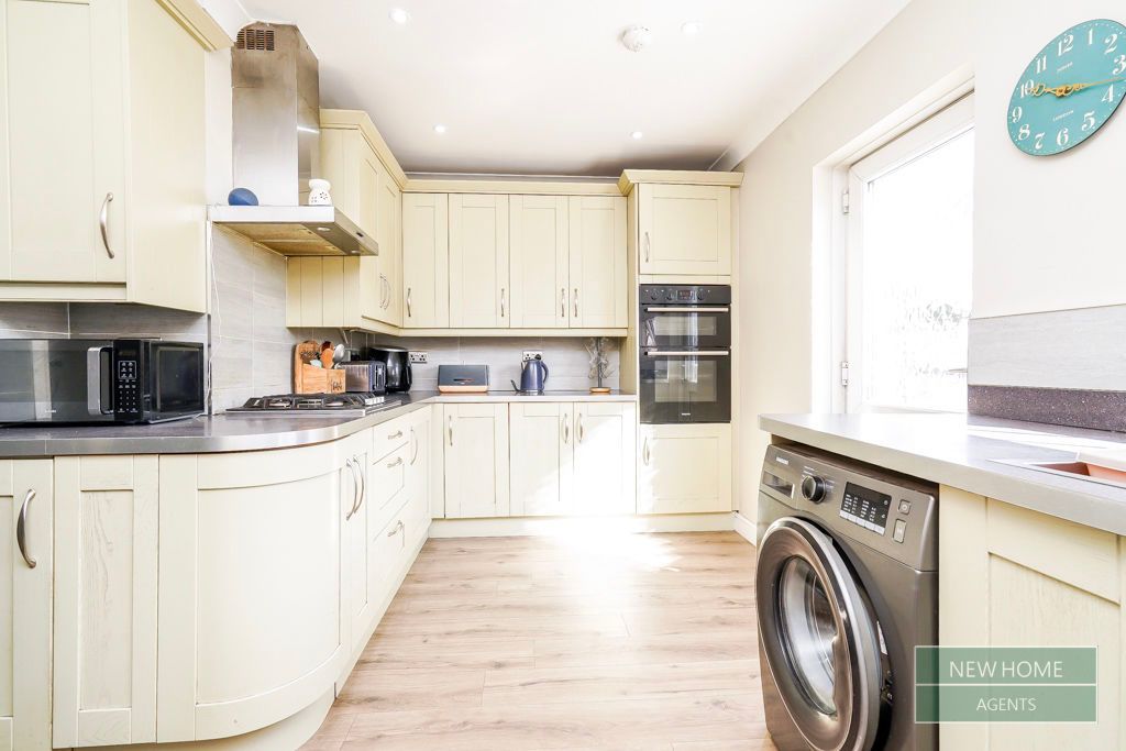 Property photo 2 of 17 Photo 10